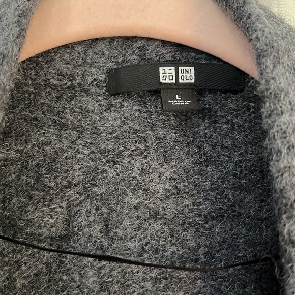 Uniqlo L - 100% wool gray duster with button and pockets - Picture 3 of 3